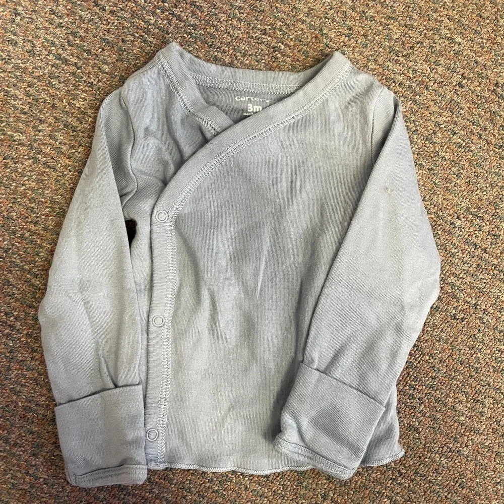 🚨CLEARANCE 0124-72 Carters Grey Infant Shirt